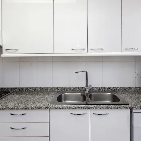 Apartment At133 Els Pins, 1ra Linea De La Playa, Piscina, Airco, Aparcamiento Torredembarra