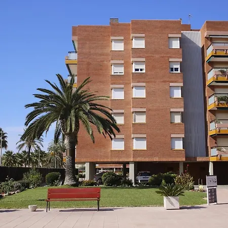 Apartment At133 Els Pins, 1ra Linea De La Playa, Piscina, Airco, Aparcamiento Torredembarra